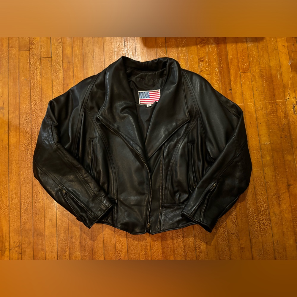 Leather bomber vest